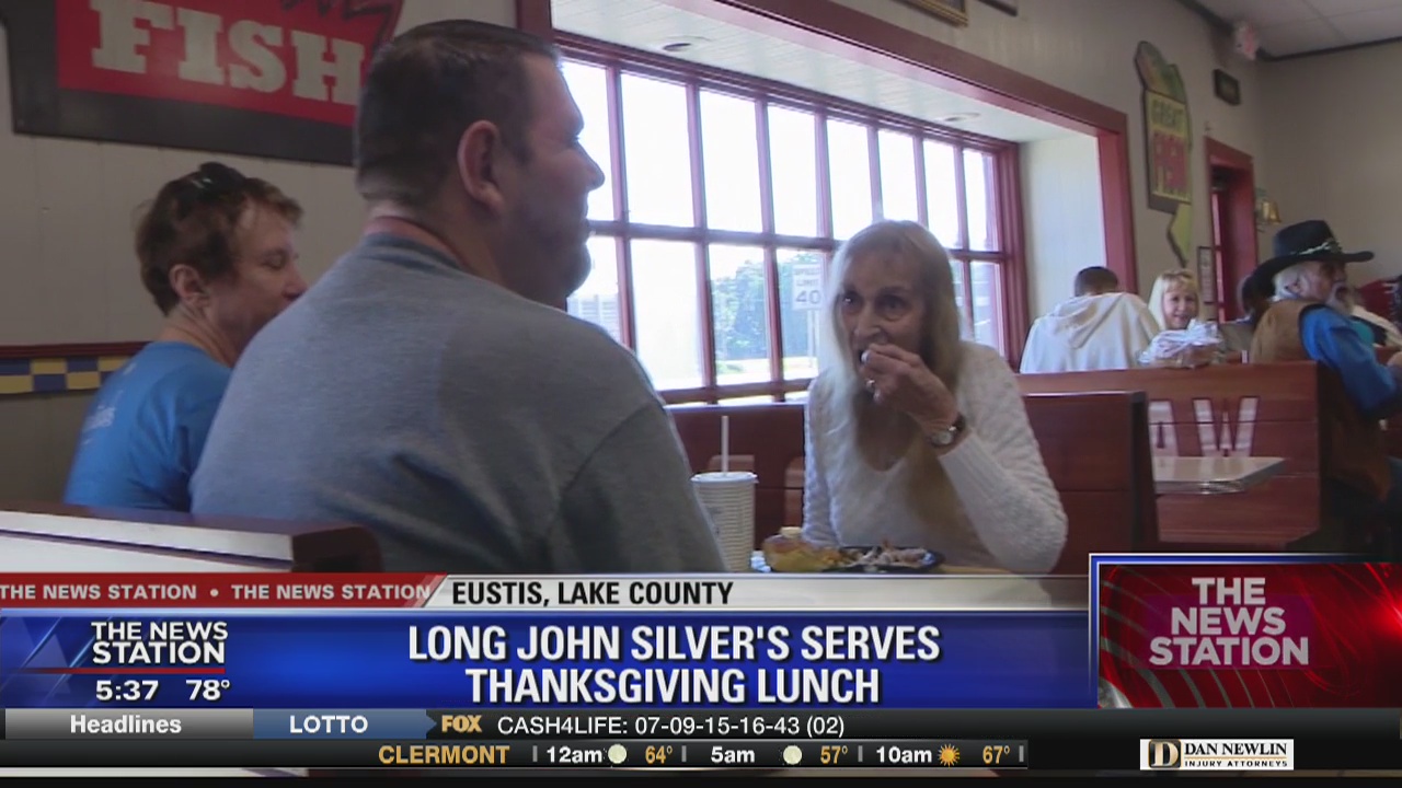 Florida Long John Silver's serves Thanksgiving feast