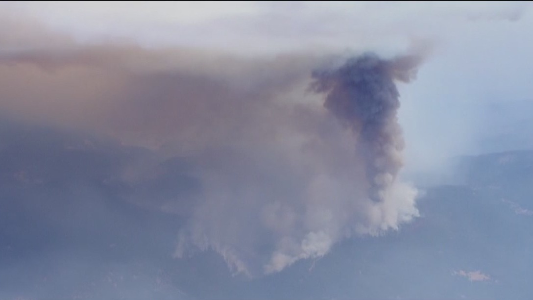 Caldor Fire advances on Lake Tahoe, new evacuations near Basin area