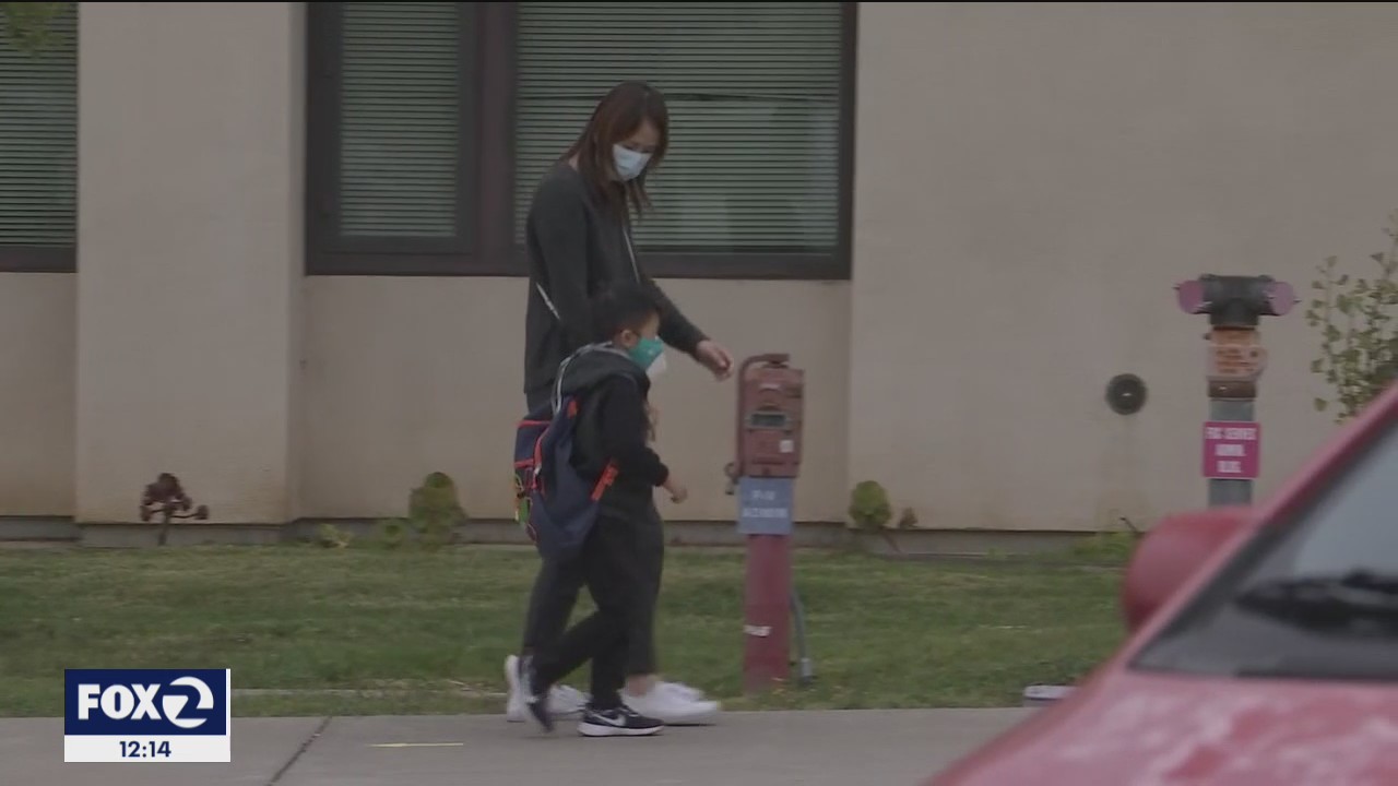 Students at Alameda schools must wear masks, get tested if not vaccinated