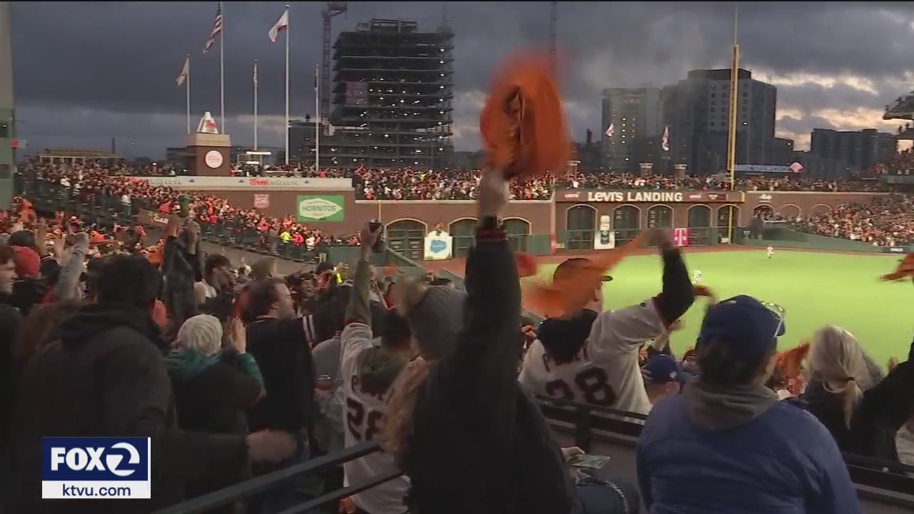 Giants fans relish win in series opener with Dodgers