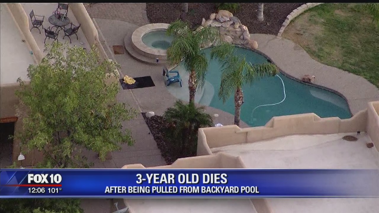 3-year-old dies after being pulled from pool in Peoria