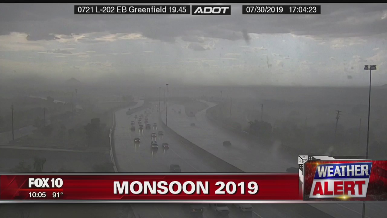 Monsoon storm moves into the Valley