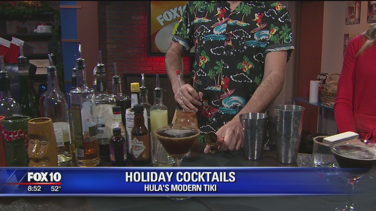 Holiday cocktails at Hula's