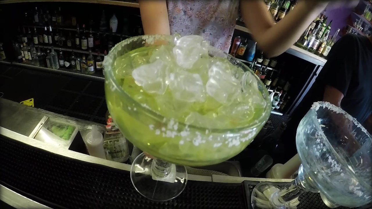 Bartending academy shares fun drinks people can make at home