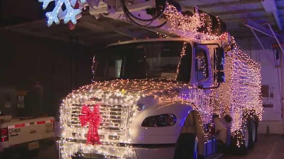 APS Light Parade in Phoenix on Dec. 4