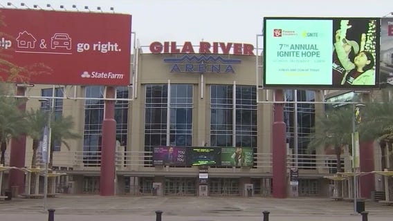 Hockey fans gather for Arizona Coyotes' last game at Glendale arena