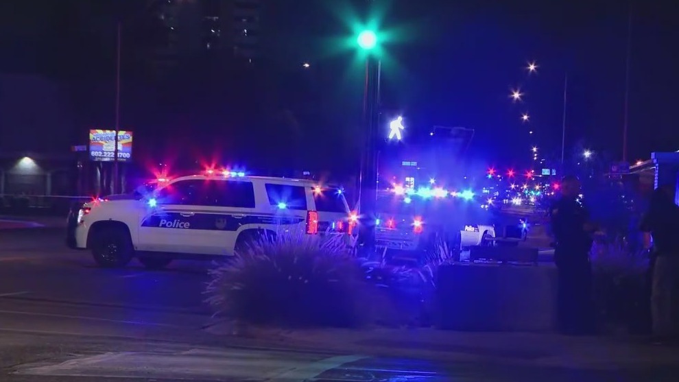 2 stabbed in Phoenix, suspect arrested | FOX 10 Phoenix