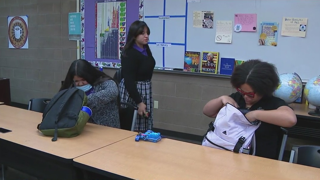 Arizona all-girls high school hoping to get more students enrolled