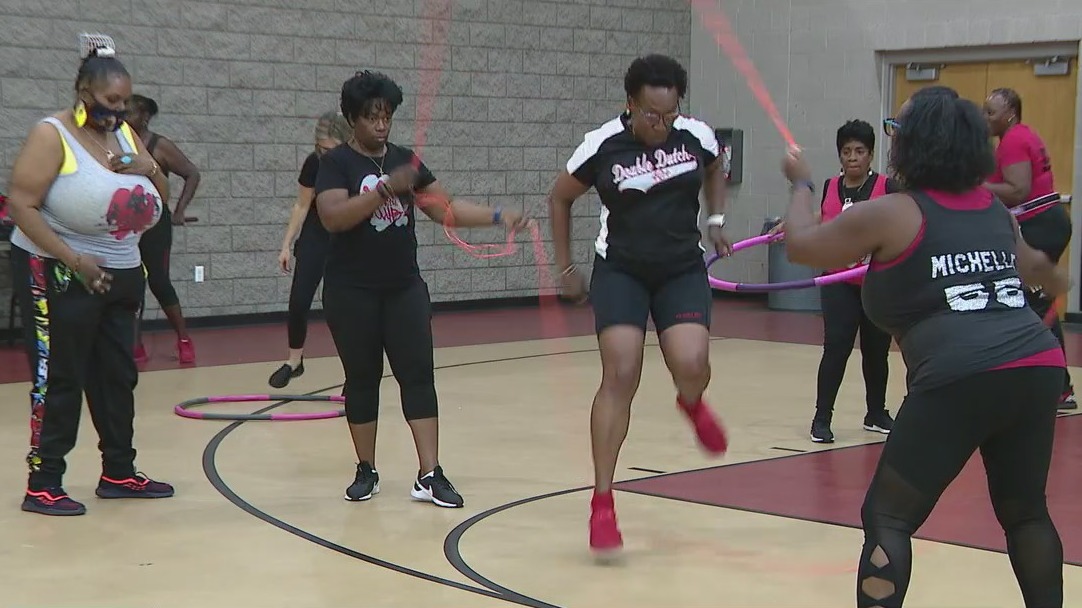 Phoenix area women gather for jump rope and new connections
