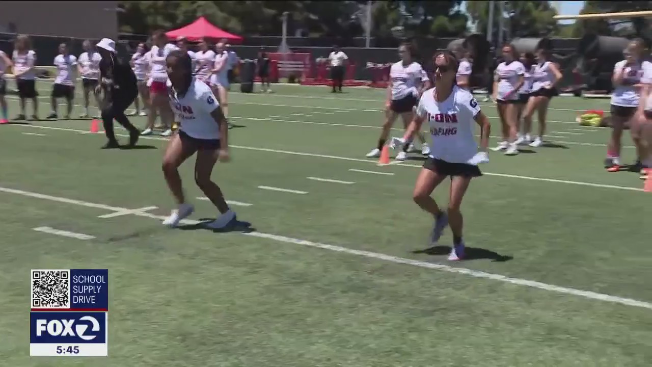 San Francisco 49ers hold one-day girls flag football camp