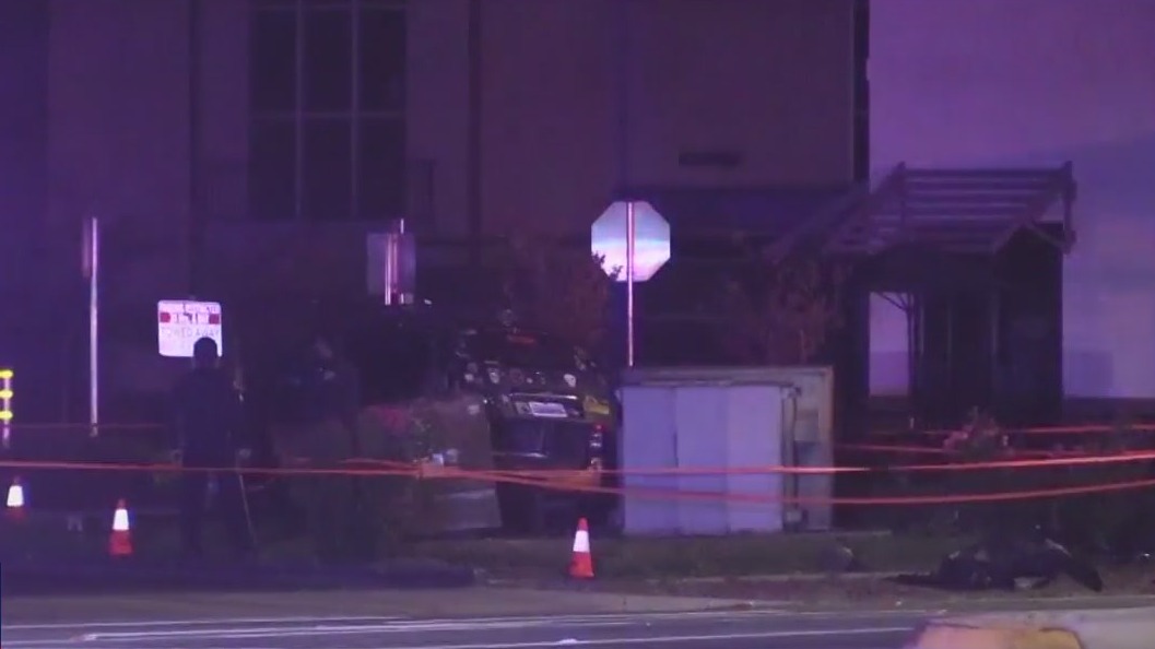 Another deadly car crash in San Jose: Man killed, another injured