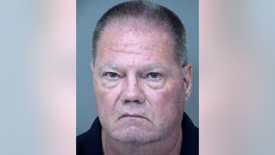 Man arrested, accused of killing delivery driver in Glendale | FOX 10 ...