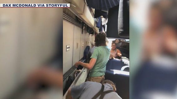 Video captures moments following deadly Amtrak train derailment in Missouri