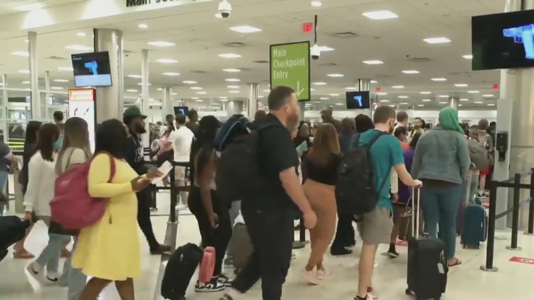 Summer travel woes: Thousands of flights cancelled, delayed across the U.S.