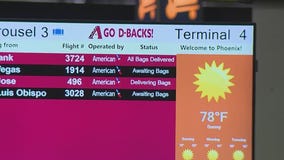 D-backs, Rangers fans gear up for game 3 in Phoenix