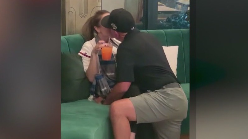 D-backs fans get engaged at World Series watch party