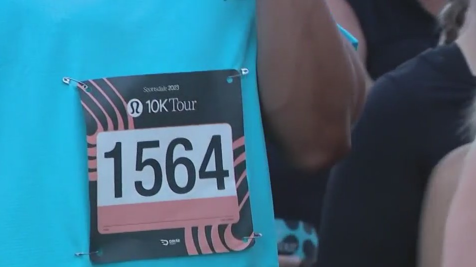 Lululemon hosts 10K race in Scottsdale