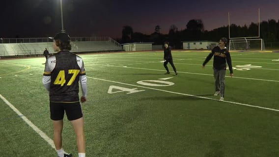 Ultimate frisbee team Oakland Spiders invite youth to join sport