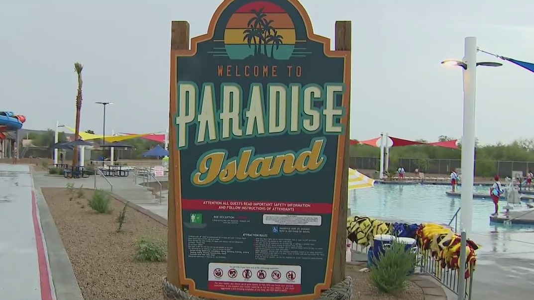 Paradise Island opens at Six Flags Hurricane Harbor Phoenix