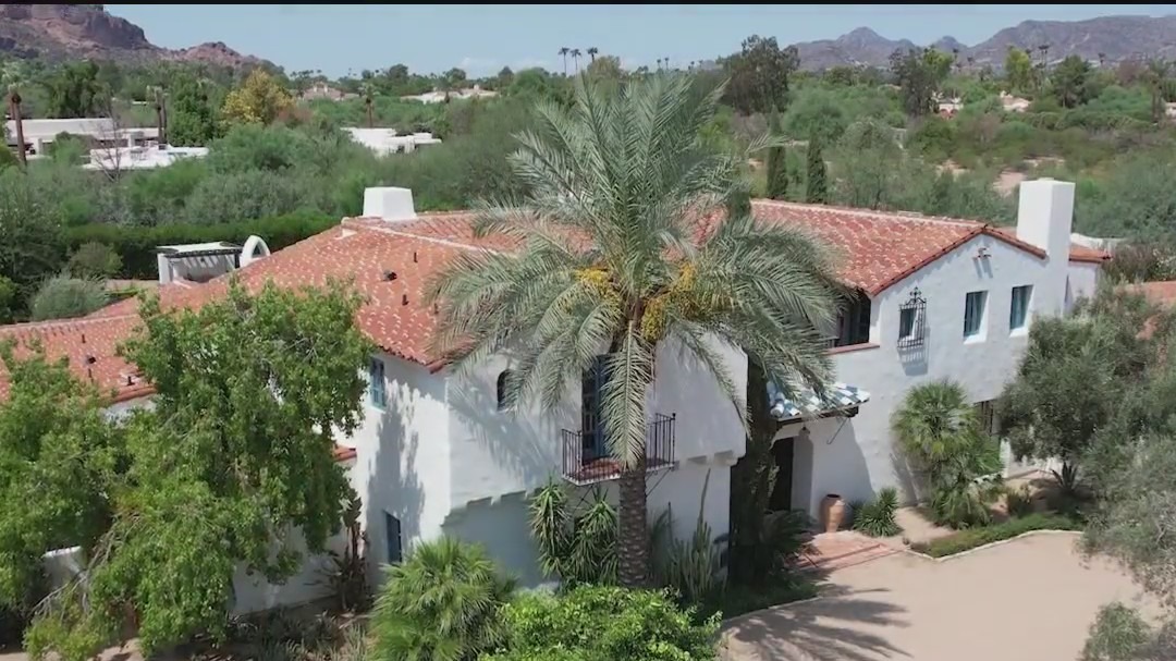 Cool House: Spanish colonial home