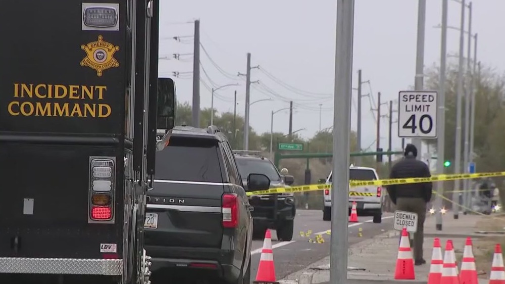 1 killed, 2 hurt in Maricopa County drive-by shooting | FOX 10 Phoenix