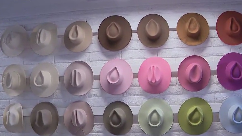 Scottsdale hat bar offering custom products