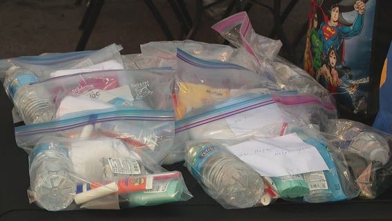 Phoenix nonprofit offers free breakfast, blankets