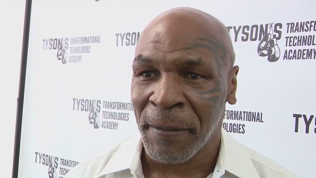 Mike Tyson opens new school in Phoenix