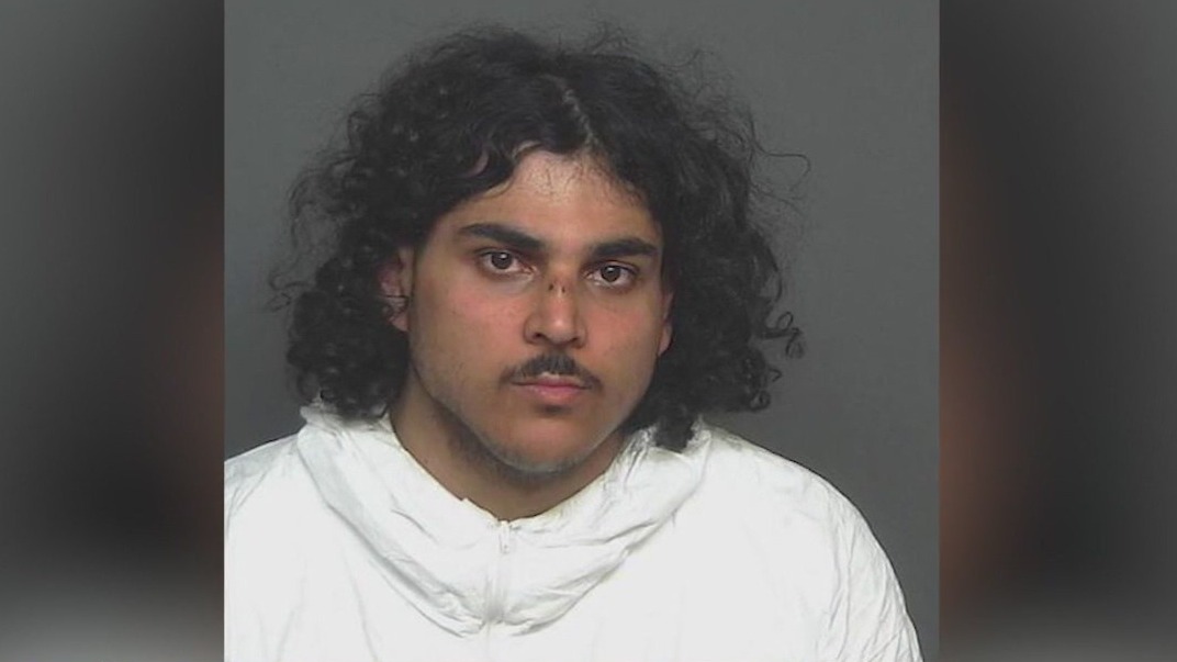 Man arrested in Arizona McDonald's stabbing | FOX 10 Phoenix