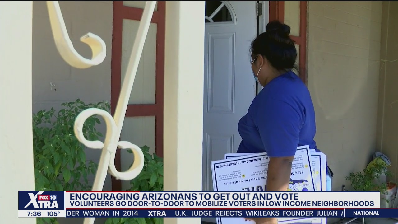 Arizona volunteers help get residents access to voting information