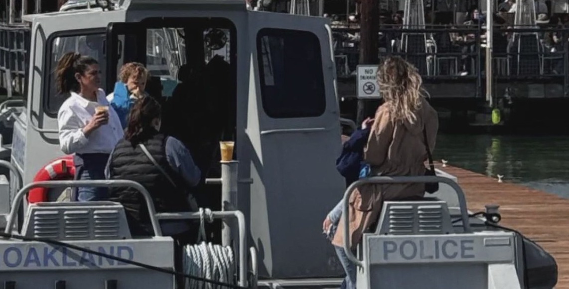 Oakland police boat at Tiburon cafe raises questions about proper use
