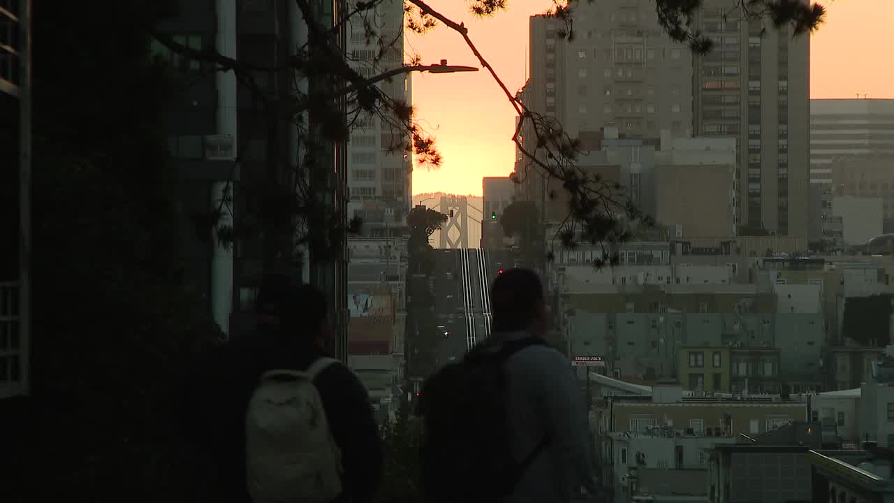 Timelapse: Video of California Henge in San Francisco