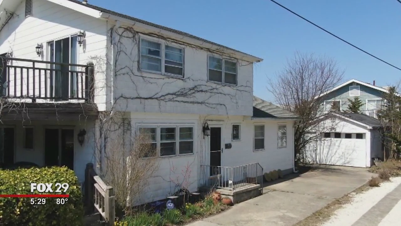 Hank's Take: Shore community tells homeowner she needs to clean up plants