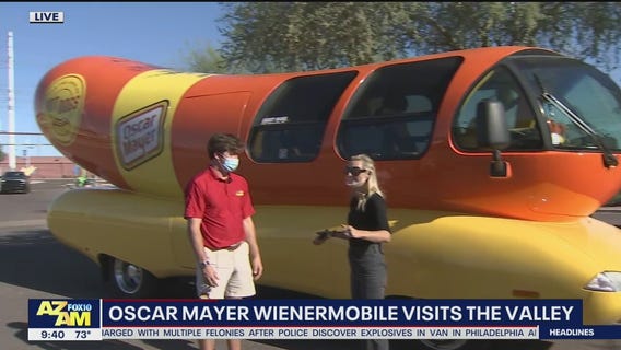 Oscar Mayer Wienermobile rolls through the Valley