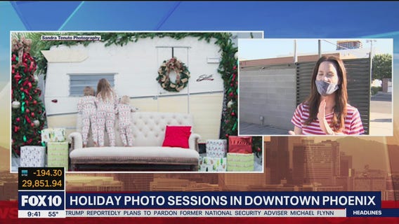 Holiday photo sessions in downtown Phoenix