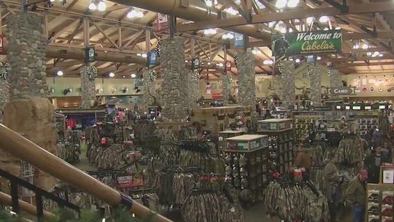 Black Friday: Arizonans looking for deals at Cabela's amid the pandemic