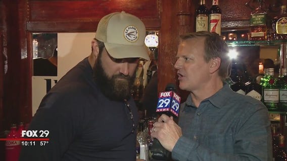 Eagles players become guest bartenders to raise money for Eagles Autism Challenge