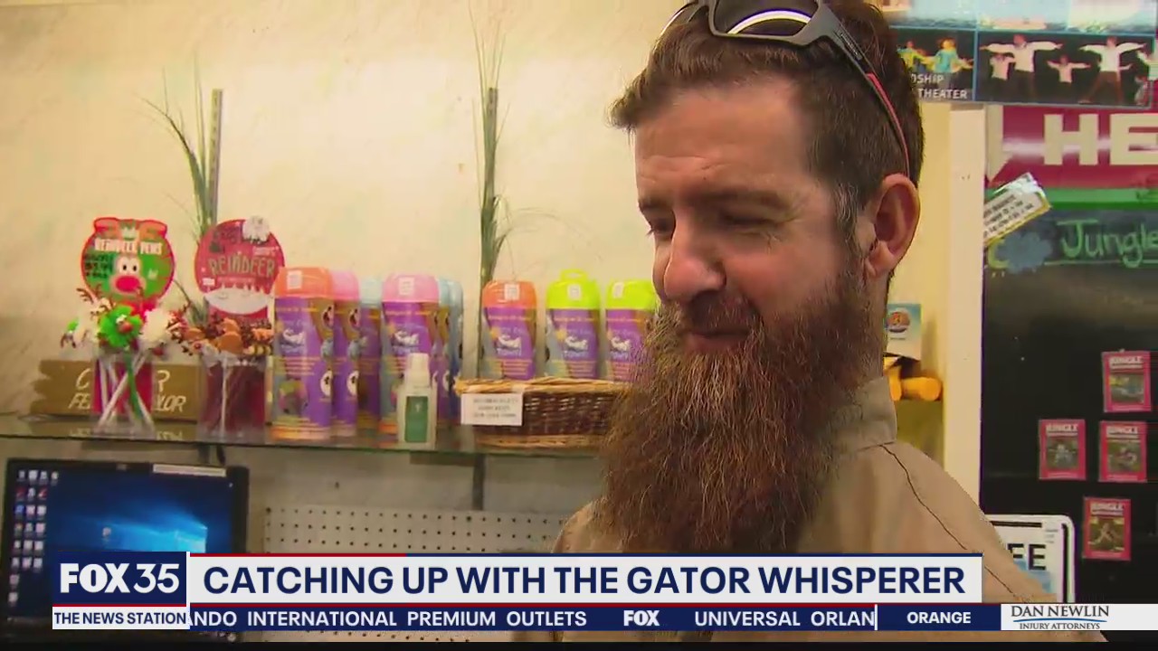 Meet the gator whisperer 'Alligator Robb'