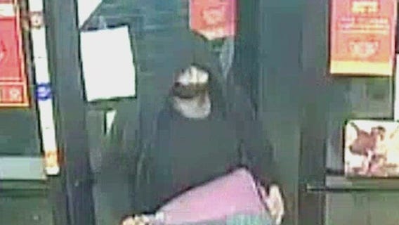 Phoenix PD: Suspect steals cash, cigarettes and car from Circle K at 24th Street and Baseline Road