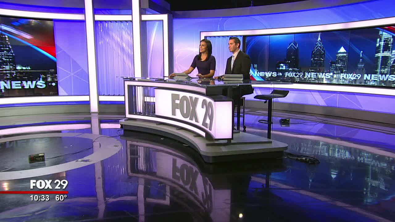 96-year-old World War II veteran impresses with harmonica skills