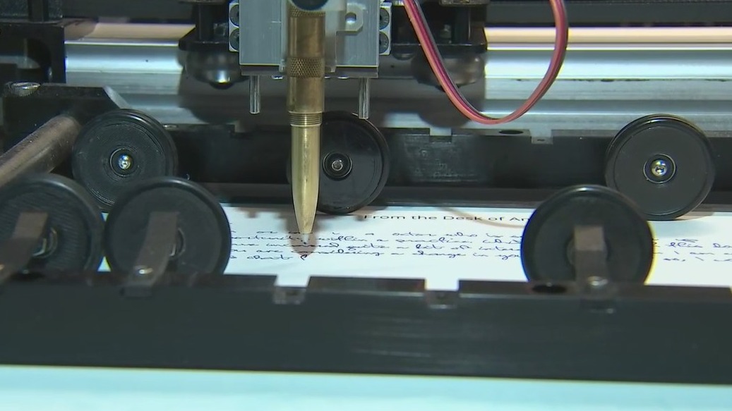 Phoenix company uses robots to make 500k handwritten pieces per year