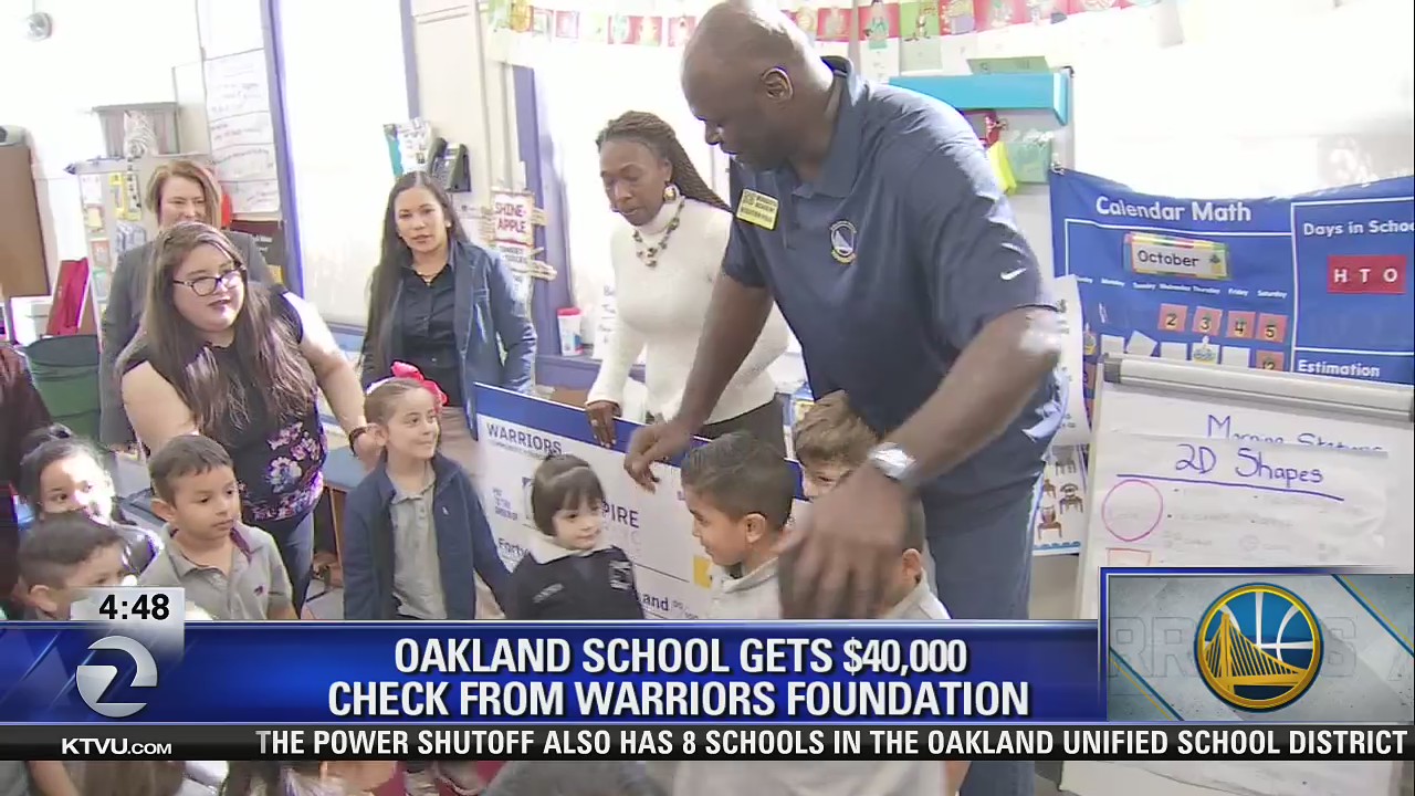 Warriors star gives Oakland school $40,000