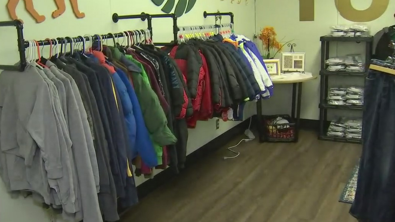 Mesa school provides clothing boutique for students in need
