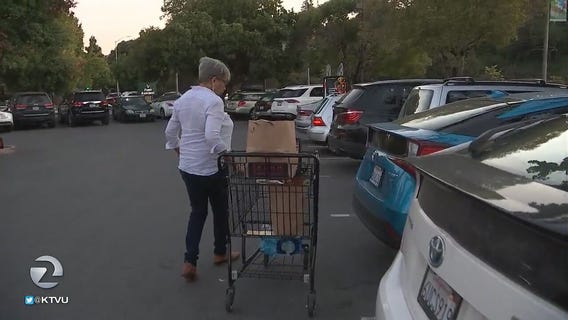 Rush to stock up on supplies in Oakland during PG&E power shutoff