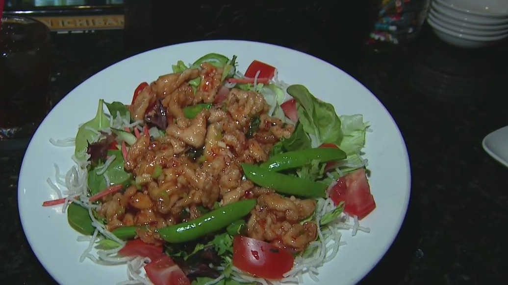 Taste of the Town: Wok 'N Roll