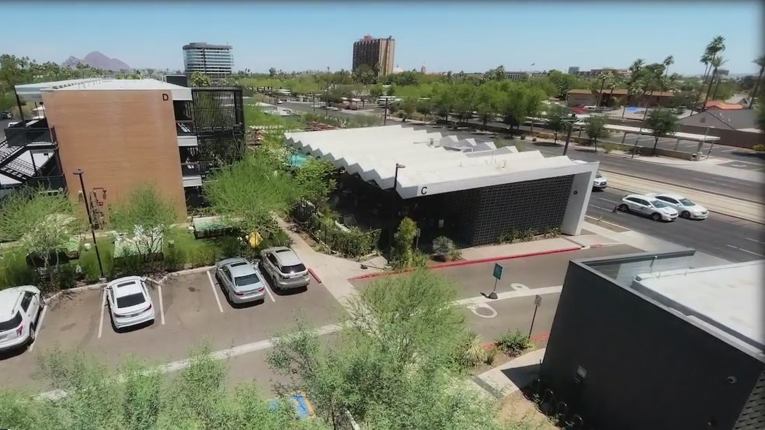 New boutique hotel offers unique experience in heart of Phoenix