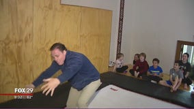 Hank 'flips out' at the Philadelphia Circus Camp