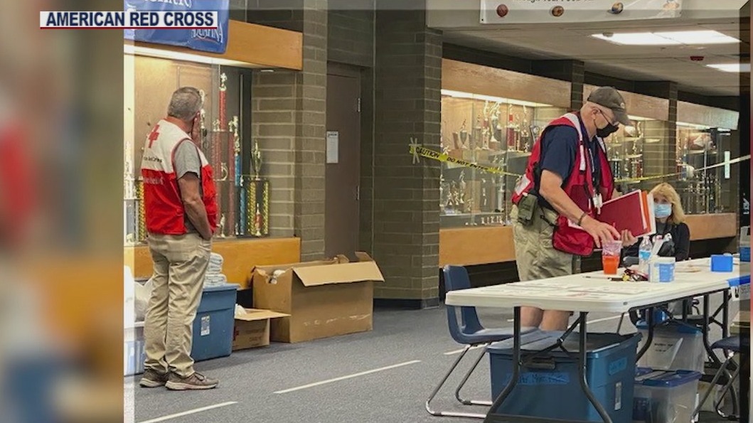 Red Cross steps in to help Arizona wildfire evacuees