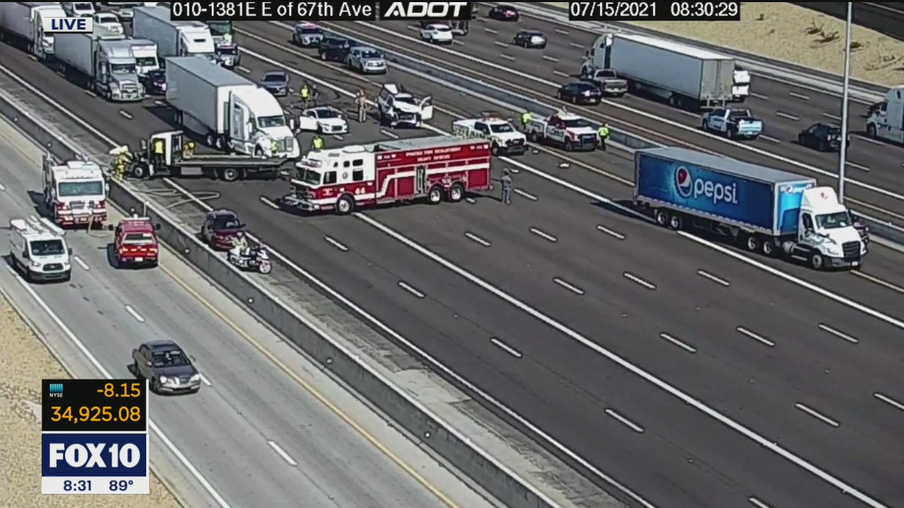 Crash closes I-10 at 67th Avenue | FOX 10 Phoenix