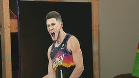 Gilbert artist creates impressive Devin Booker painting